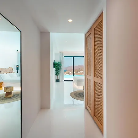 Mega Mansions Mykonos * Фтелия